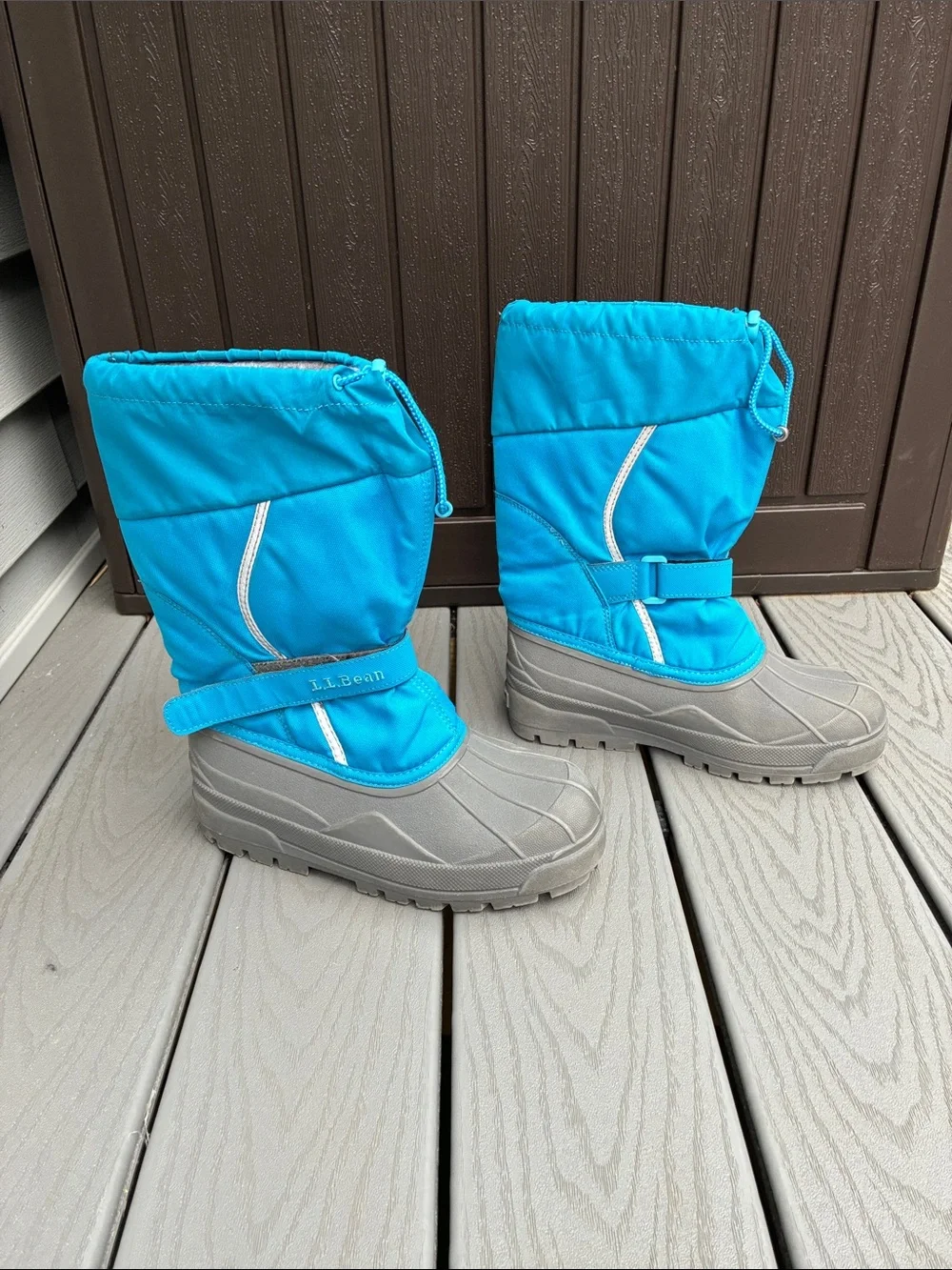 L.L. Bean excellent new
